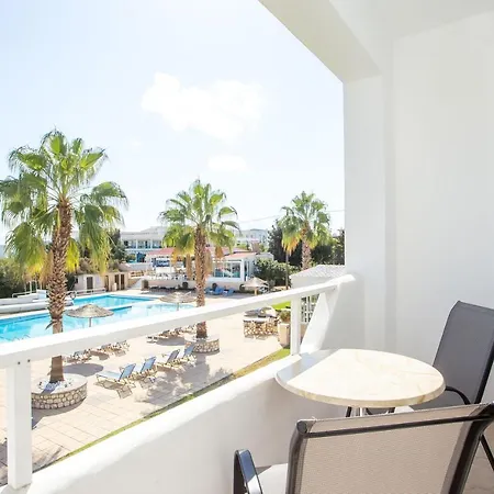 アパートホテル サムズ スタジオズ